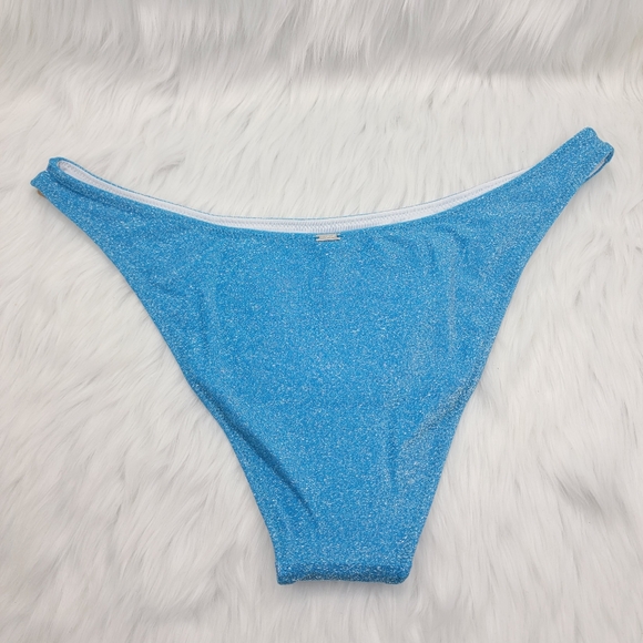 Pink Victoria's Secret shimmer brazilian bikini bottom. - Picture 5 of 10